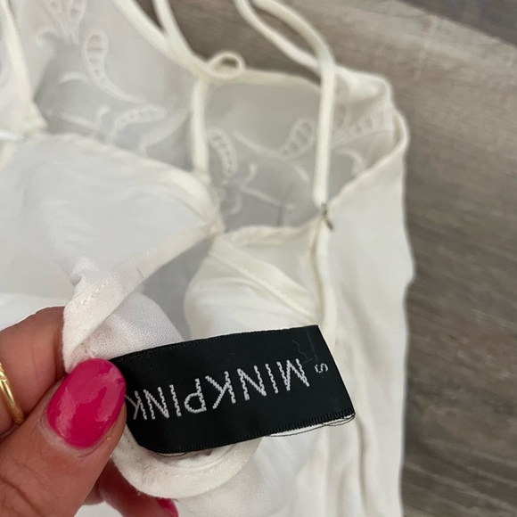 White mink pink small romper worn once- bought from local boutique - Picture 4 of 4